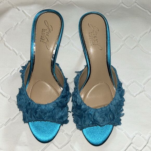 Badgley Mischa  Blue Satin Slip-on Kitten Heel Sandals(Size 5) - Picture 6 of 8